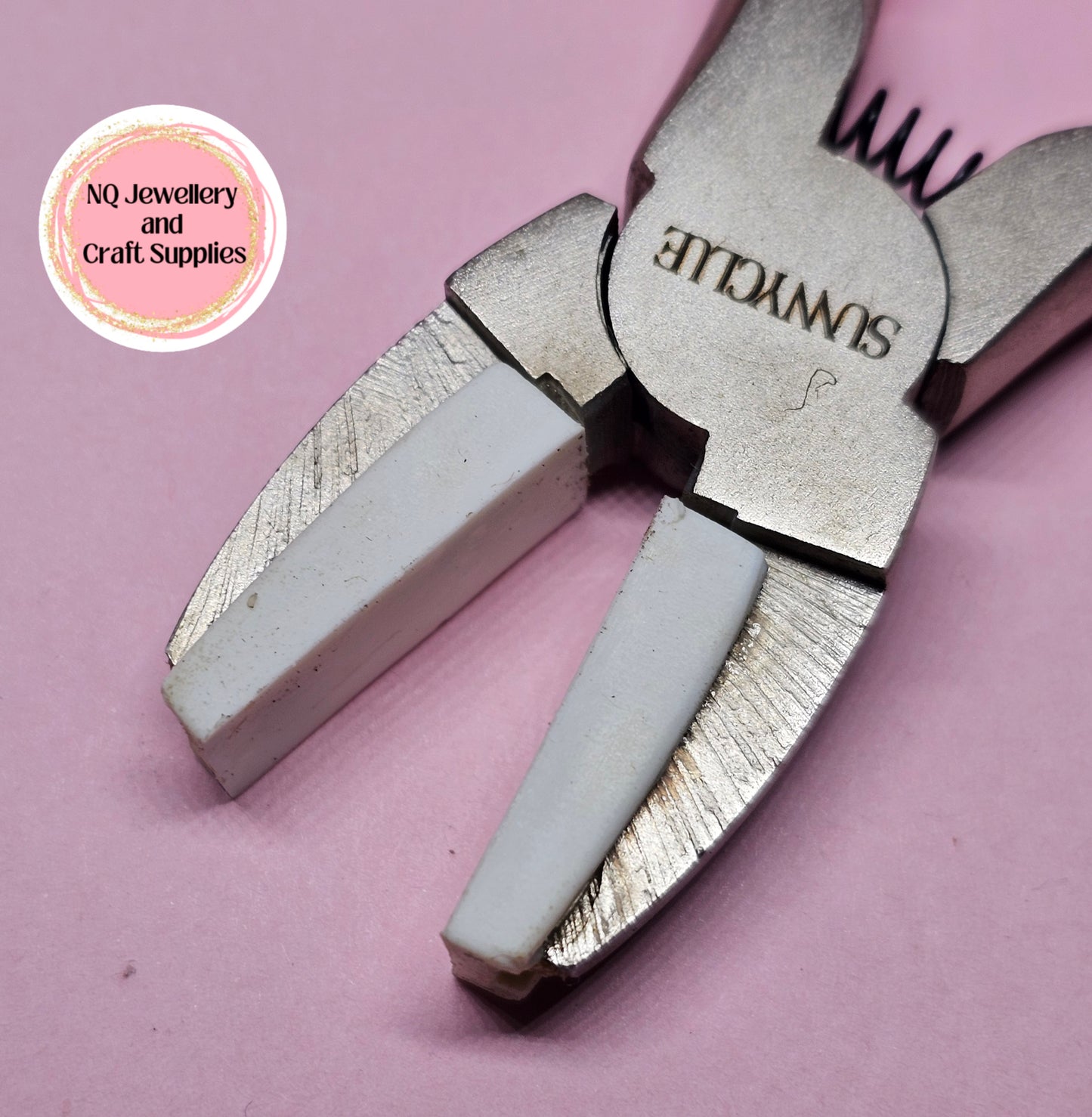 Pliers Flat Nose with Plastic Pad Protection PINK Carbon Steel
