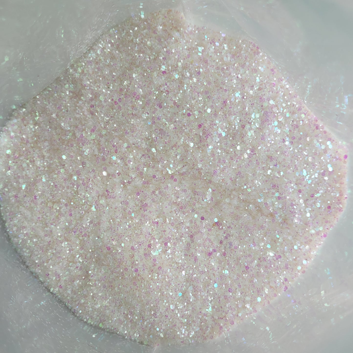 Thredbo Mixed Sized Iridescent White Glitter / White Glitter 20g, 50g, 100g