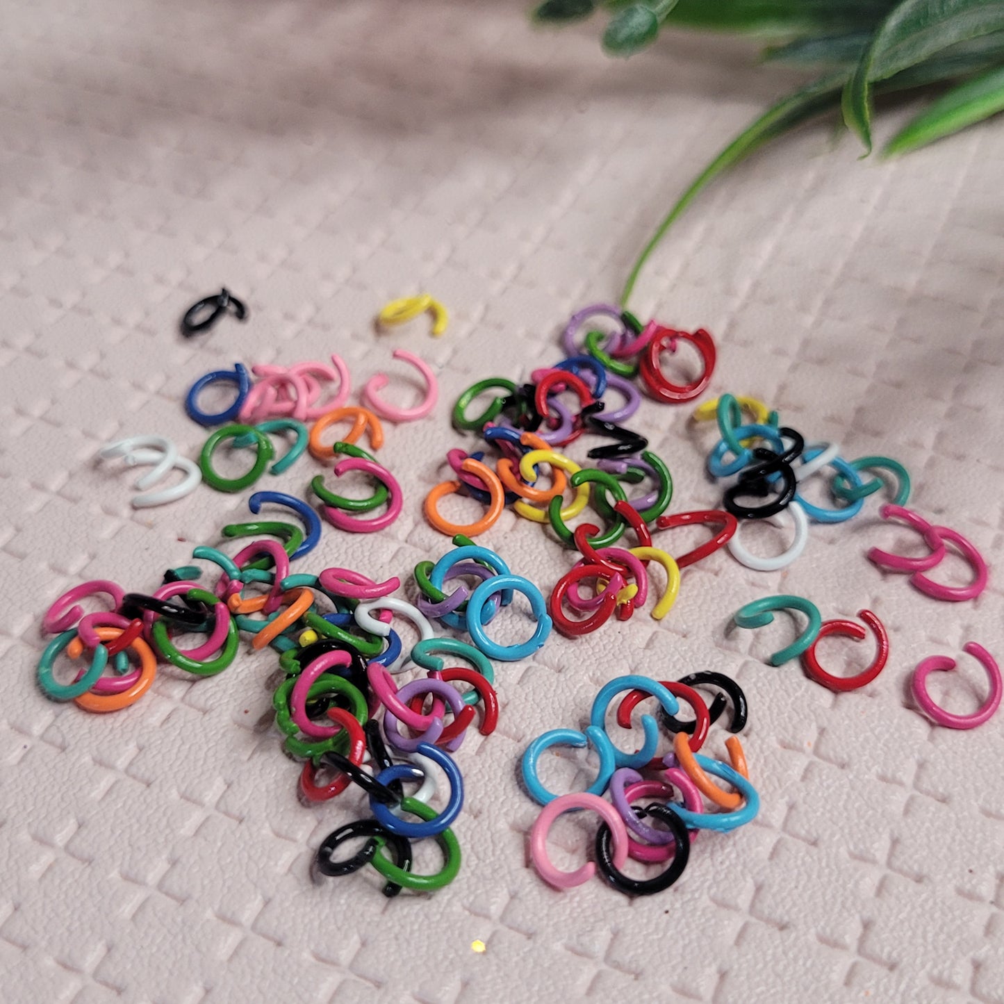 MULTI COLOURED 6mm 8mm 12mm Coloured Jump Rings / Powder Coated / Alloy
